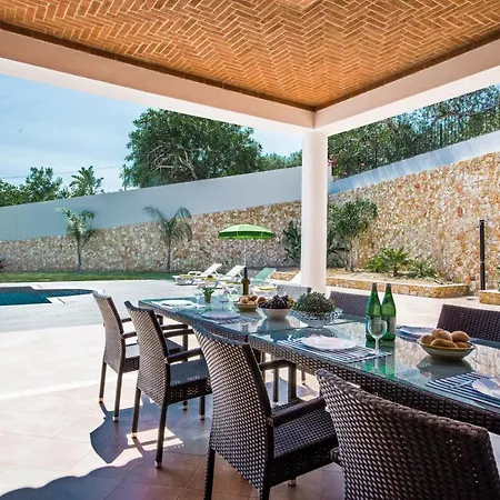 Villa Monte Dos Avós *